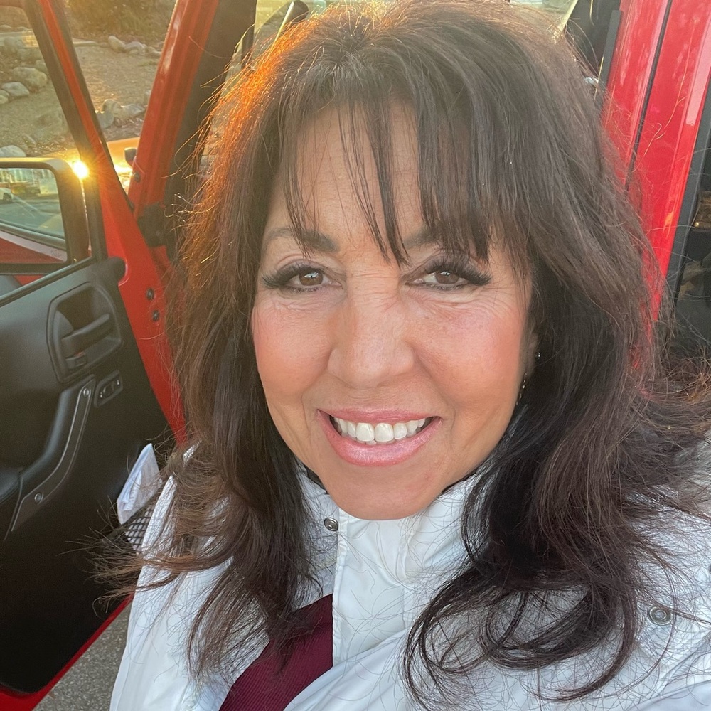 Meet your Posher, Kelly
